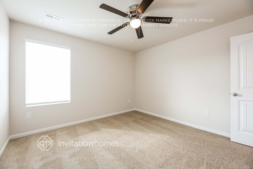 Building Photo - 220 Green Pasture Rd