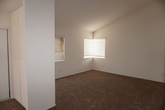 Building Photo - 23848 Bouquet Canyon Pl