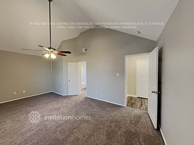 Building Photo - 7000 Club Creek Dr