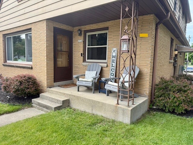 Primary Photo - 6924 W Morgan Ave