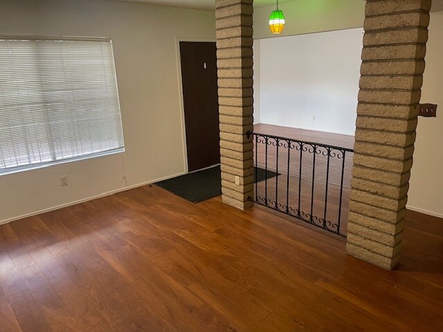 Building Photo - 8001 N El Tovar Pl