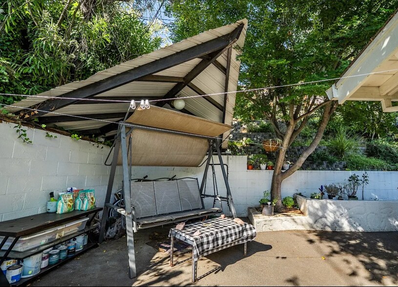 Building Photo - 136 Farallon Dr