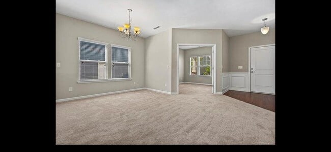 Building Photo - 2041 Fuschia Ct