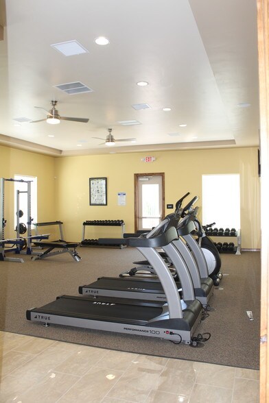 24 hour fitness - 4201 Northrise Dr