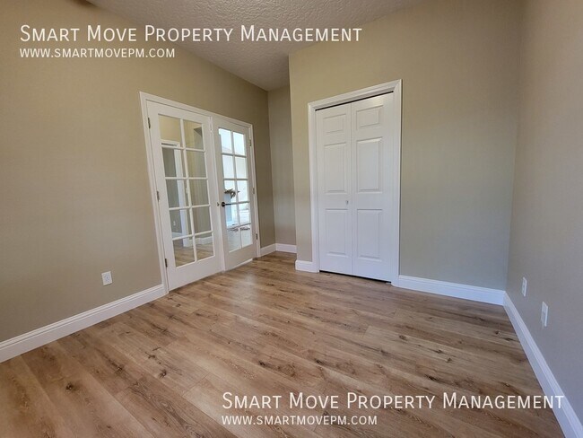 Building Photo - 1096 N Glenabby Pl