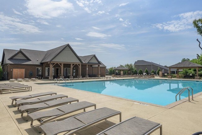 Building Photo - 2040 Hickory Brook Dr