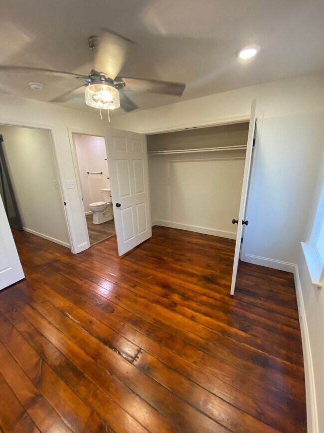 Building Photo - Beautiful 3-Bedroom Home!