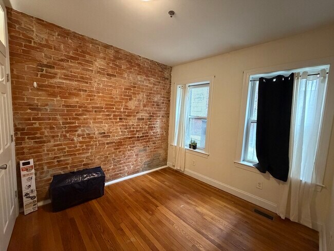 Building Photo - 830 Huntington Ave