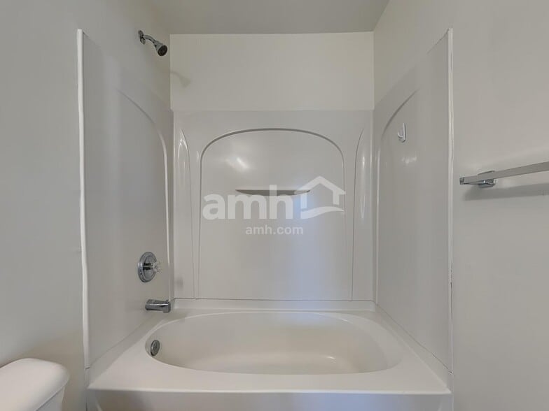 Building Photo - 2811 Marville Ct