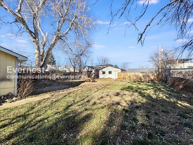 Building Photo - 3221 W 26th Ave