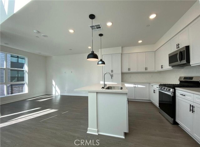 Building Photo - 11053 Verve Dr