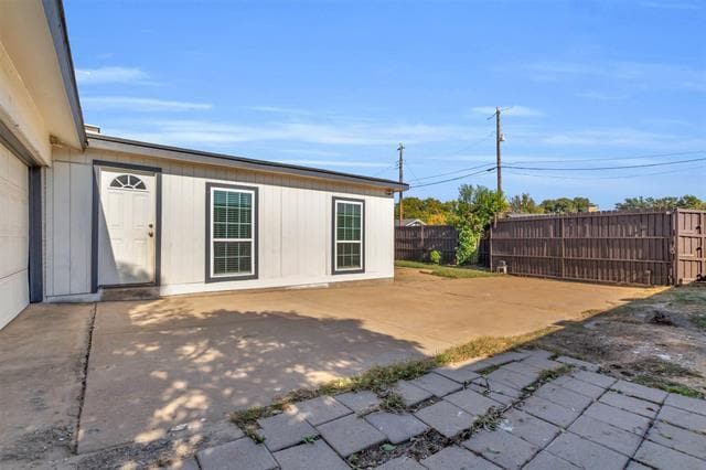 Building Photo - 12904 Rosser Rd