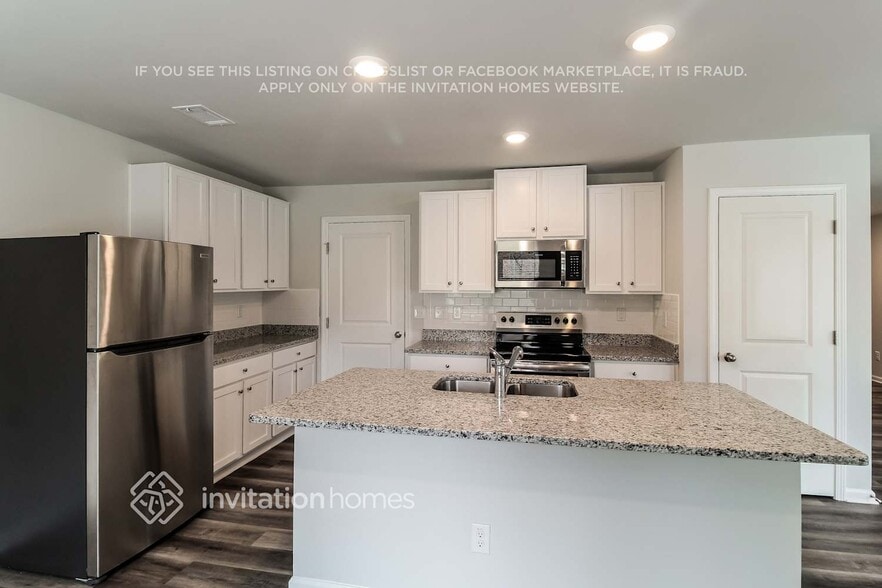 Building Photo - 255 Sunbury Wy