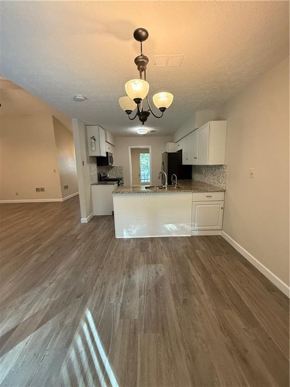 Building Photo - 520 Cranberry Pl