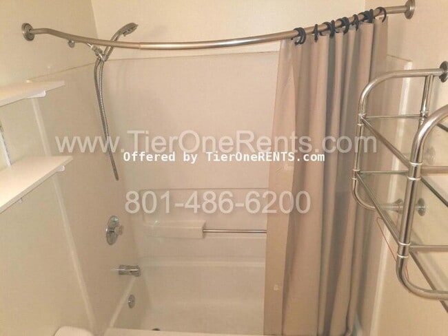 Building Photo - NO DEPOSIT option available for qualified renters!