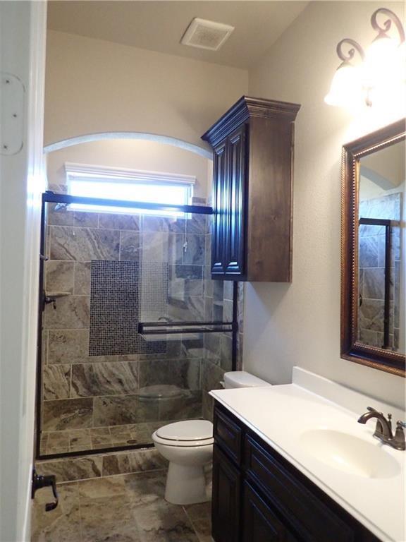 Building Photo - 409 Silver Trail