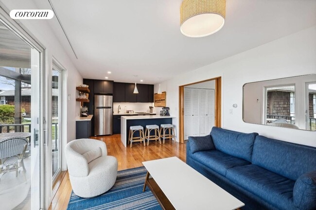 Building Photo - 13 Winthrop Rd