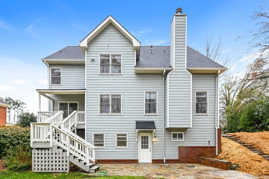 Building Photo - 1071 Cedar Bluff Trail SW