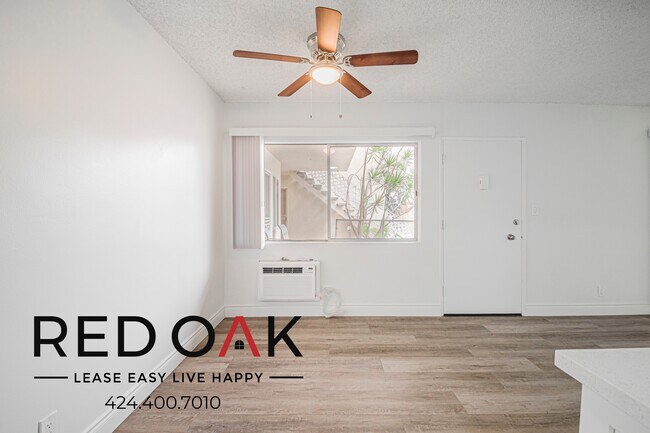 Building Photo - 2050 Rodney Dr