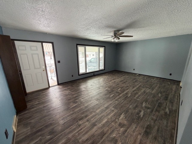 Building Photo - 447 2nd Ave SW