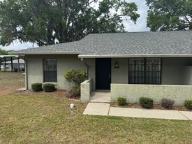 Building Photo - 1921 NE 17th Pl