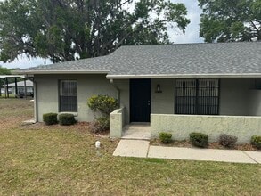 Building Photo - 1921 NE 17th Pl