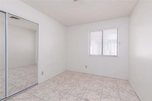 Building Photo - 8432 Mulcahy Ave