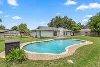 Building Photo - 1105 Spring Breeze Cove