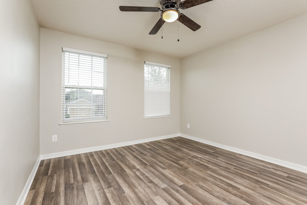 Building Photo - 123 Prairie Falcon Dr