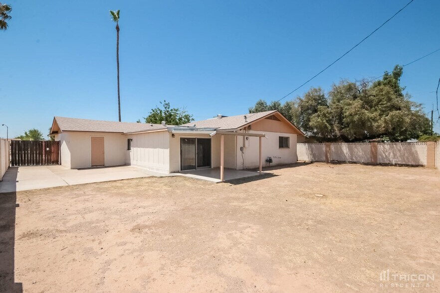 Building Photo - 3202 W Wood Dr