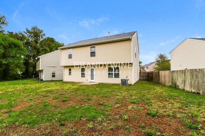 Building Photo - 4650 Esmeralda Drive