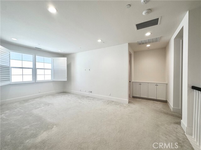Building Photo - 214 Parkwood