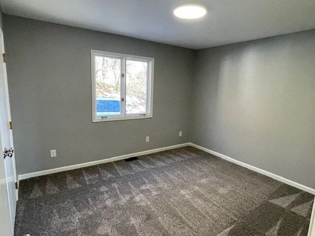 Lots of Natural Light - 116 Lookout Dr