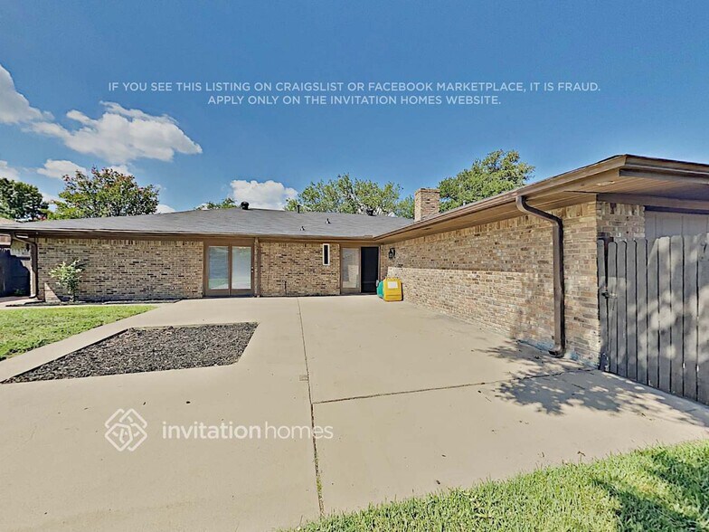 Building Photo - 1349 Glenhill Ln