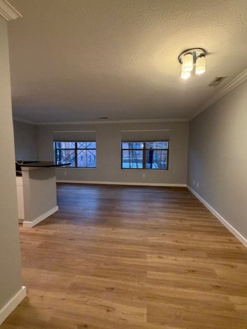 Building Photo - 5 W Lincoln St