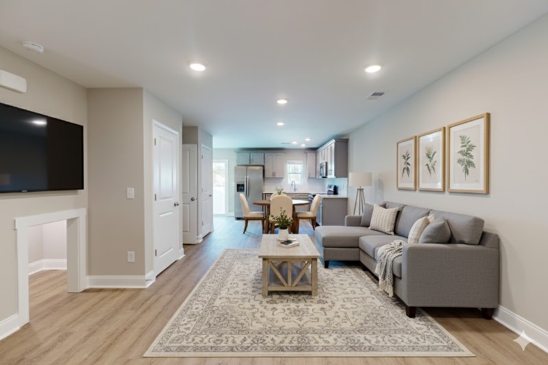 Building Photo - 1302 Champions Rst Rd