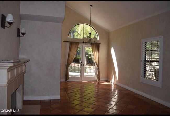 Building Photo - 3871 Cottonwood Grove Trail
