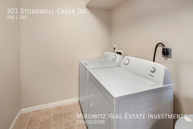 Building Photo - 303 Stonewall Creek Dr