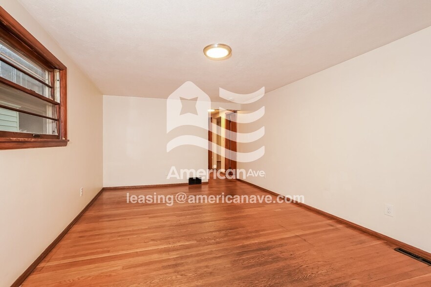 Building Photo - 1217 Homewood Ave SW