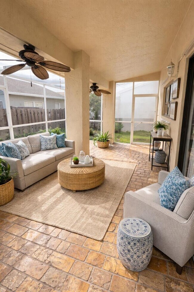 Building Photo - 10034 SW 221st St Rd