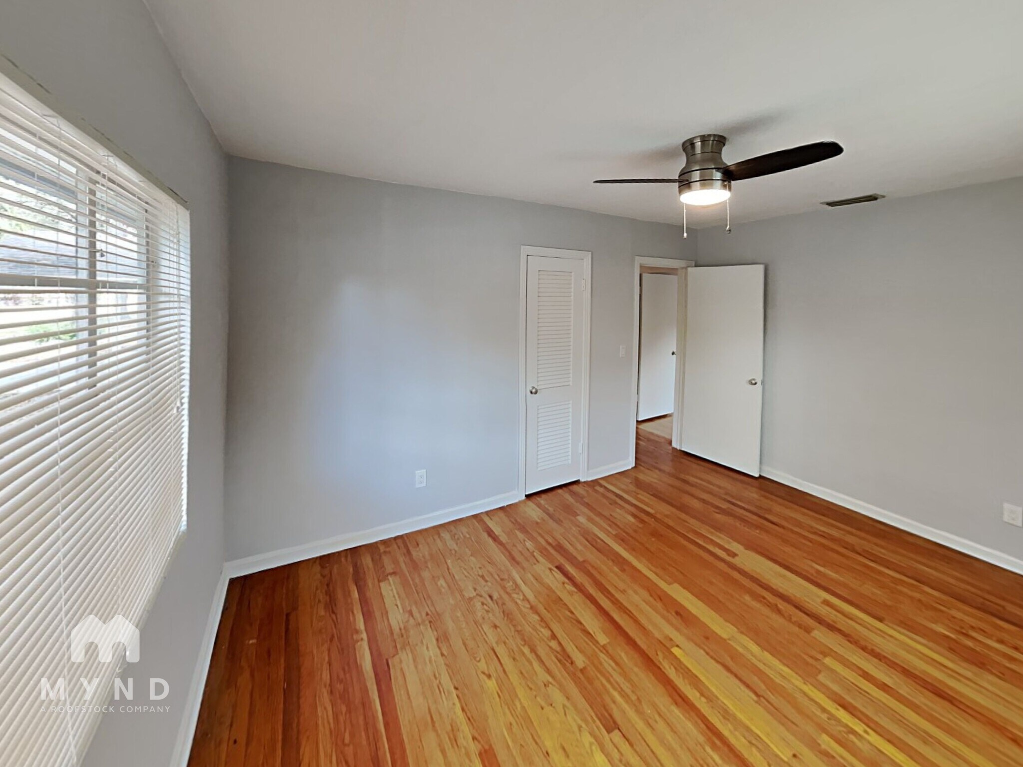 Building Photo - 809 Woodside Ave