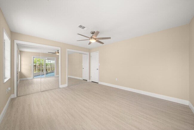 Building Photo - 4119 Tangier St