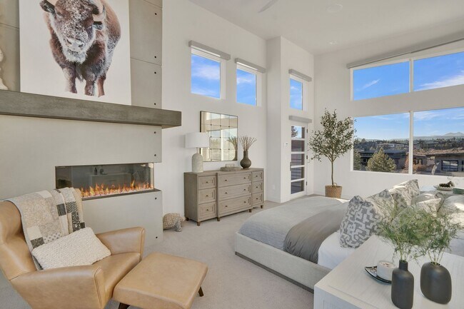 Building Photo - Contemporary Fully Furnished Four Bed Four Bath Masterpiece in Tetherow