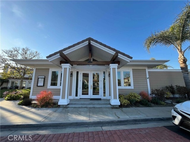 Building Photo - 7045 Seawind Dr