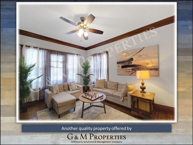 Building Photo - Rare Park Ave Rental – Spacious 3-Bedroom with Original Charm