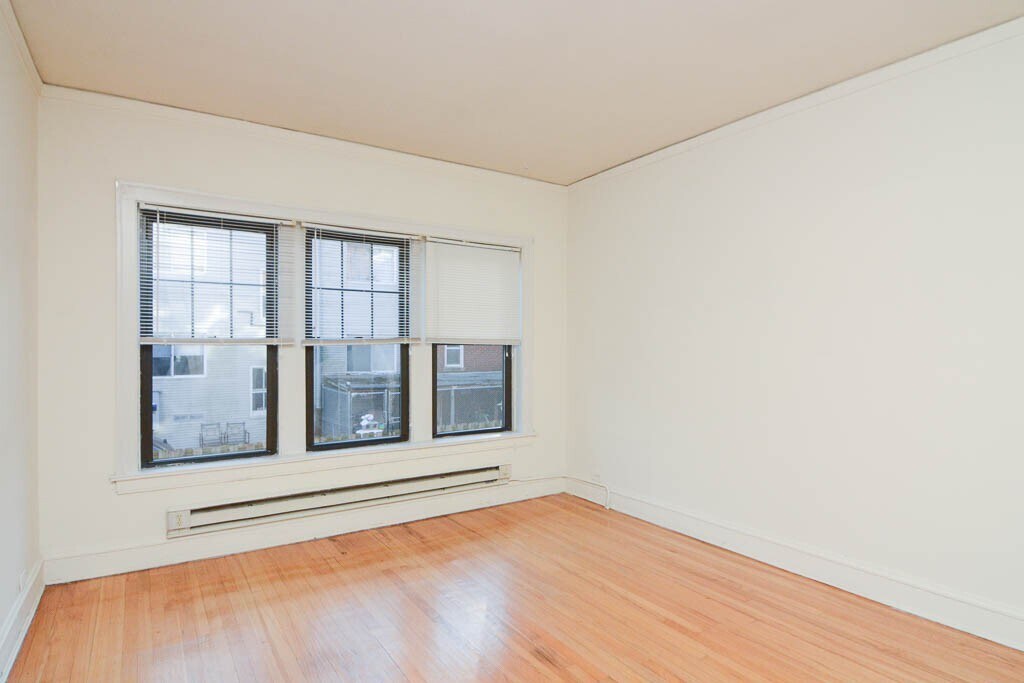 Building Photo - 1030 Dempster St