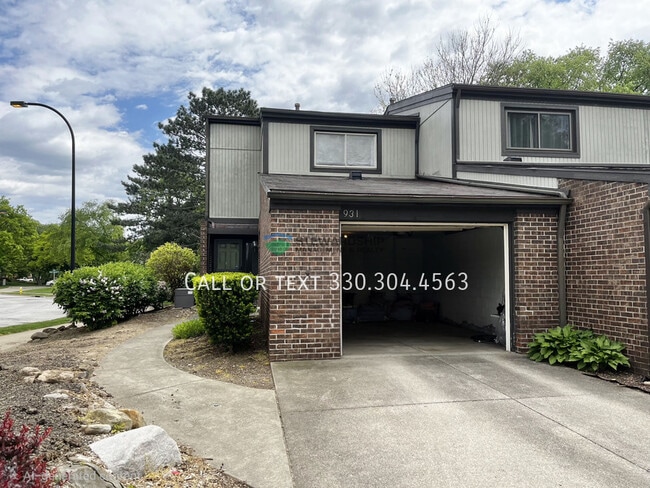 Building Photo - 931 Trimble Dr