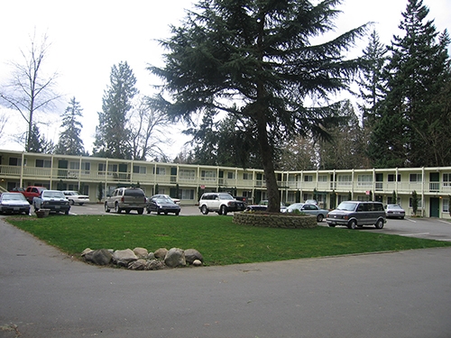 Building Photo - Forest View Apartments