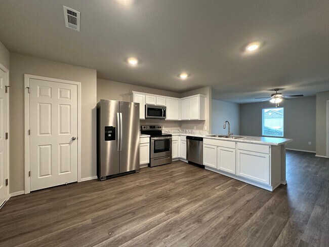 Building Photo - New Construction Living: 3 Bed, 2 Bath, 2-Car Garage