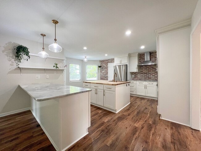 Building Photo - West Knoxville Gem with Privacy, Space & Modern Upgrades
